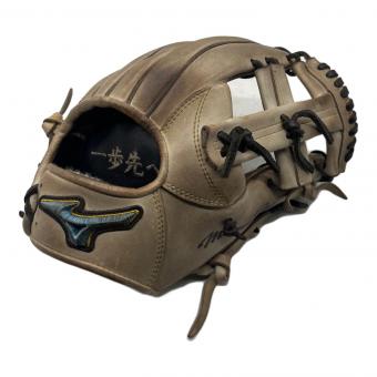 MIZUNO (ミズノ) 硬式グローブ 約28㎝ ベージュ ※刺繍有 @ MIZUNO PRO ORDER HAGA JAPAN オールラウンド用