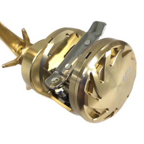 DAIWA (ダイワ) リール 細かなキズ有り シングルハンドル ベイトリール BASARA 150 L