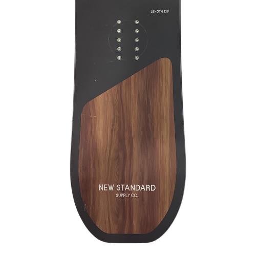 holiday (ホリデー) ALL DAY スノーボード 139cm ブラウン×ブラック