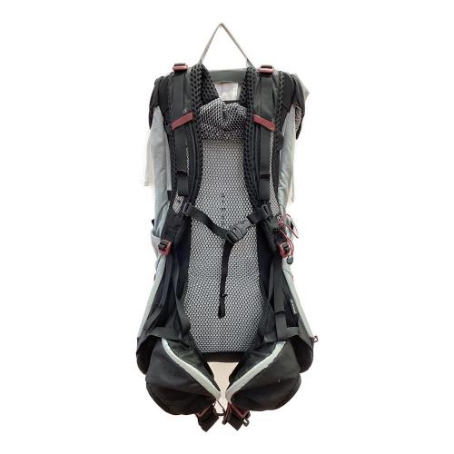 OSPREY (オスプレー) バックパック グレーxブラック STRATOS 26