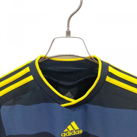 【新品】チェルシー　10-11シーズン ユニフォーム　サイズＯ（XL） 新品】チェルシー 10-11シーズン ユニフォーム サイズO（XL） 【公式