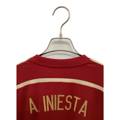 スペイン代表 (スペインダイヒョウ) サッカーユニフォーム メンズ SIZE O レッド 【6】アンドレ・イニエスタ 2014シーズン ホーム G85279