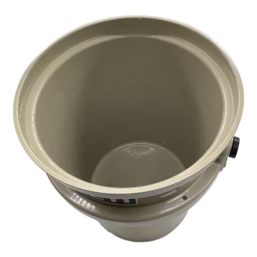 Yeti (イエティ) 収納ケース タンカラー ロードアウトバケツ