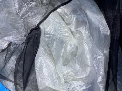 Hyperlite Mountain Gear (ハイパーライトマウンテンギア) 登山用テント ヨゴレ有 ポール別売り MID1 137cm (W) x 271cm (L)x 137cm (H) 1人用 程度B スカートなし