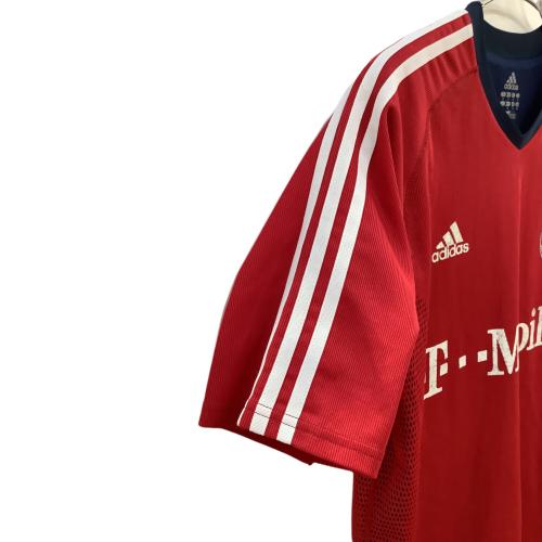 バイエルン・ミュンヘン サッカーユニフォーム メンズ SIZE O レッド 【27】ギョクタン・ベルカント 2002-2004シーズン 3rd