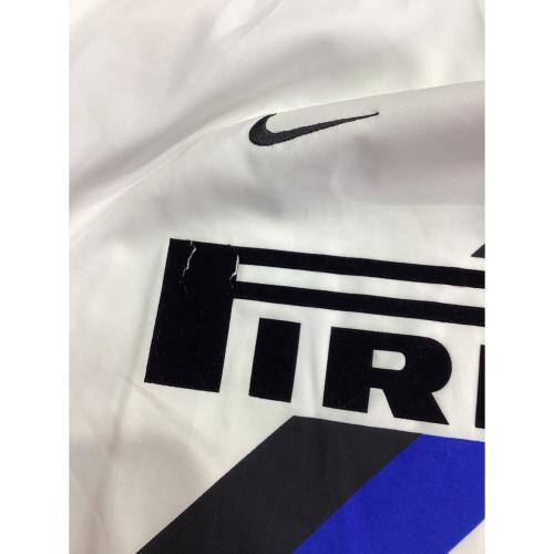 インテル (インテル・ミラノ) サッカーユニフォーム メンズ SIZE M ホワイト 【20】アルバロ・レコバ 2002-2003シーズン アウェイ 184674