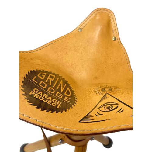 SOMABITO (ソマビト) アウトドアチェア キャメル GRINDLODGE生刷り加工