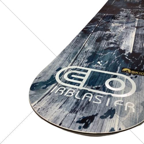 November (ノーベンバー) WHITELIVE スノーボード 154cm 21-22モデル