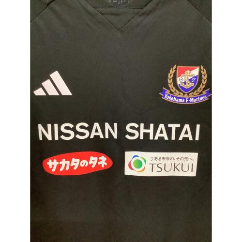 横浜F・マリノス (ヨコハマエフマリノス) サッカーユニフォーム メンズ SIZE XL ブラック プラクティスシャツ HK7638