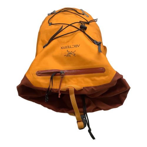 ARC'TERYX (アークテリクス) バックパック オレンジxブラウン オレンジ ALPHA FL 45