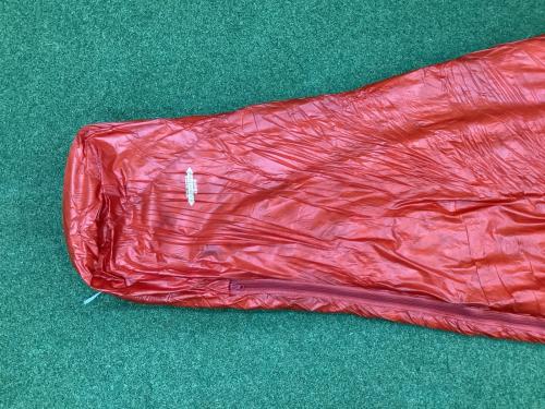 mont-bell (モンベル) マミー型シュラフ(ダウン) 1121398 レッド シームレスダウンハガー 800 #0