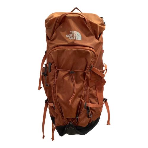 THE NORTH FACE (ザ ノース フェイス) バックパック オレンジ Gnome 28