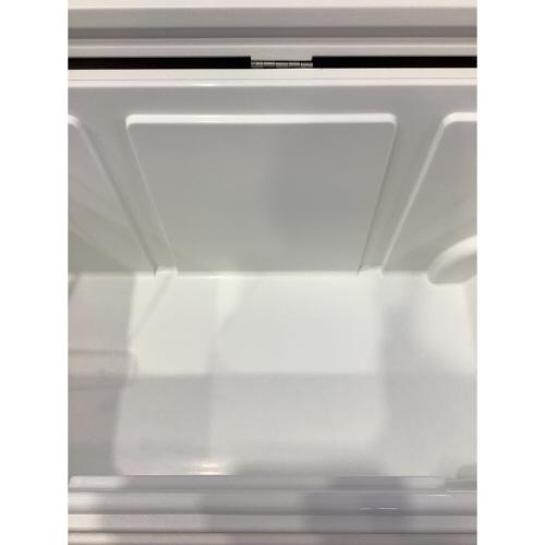 iGloo (イグルー) GLIDE ROLLER 104L クーラーボックス ホワイト