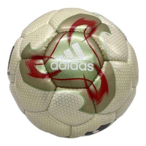 adidas (アディダス) フィーバーノヴァ サッカーボール 2002FIFAワールドカップ公式球 ライトグリーン