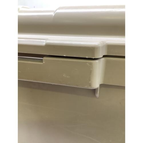 Yeti (イエティ) 収納ケース ※ストラップ欠品 W51.8cm×D37.6cm×H28.7cm ロードアウト ゴーボックス30 タン