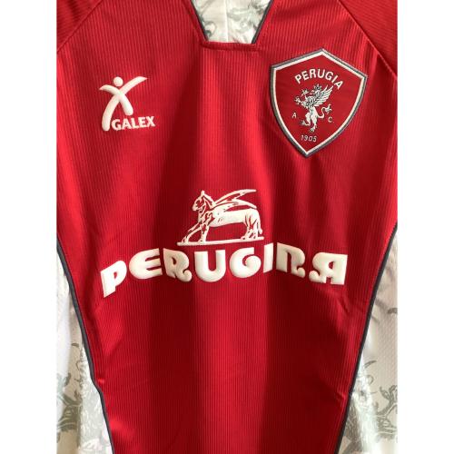 ペルージャ サッカーユニフォーム 99-10シーズン・ホーム SIZE M レッド