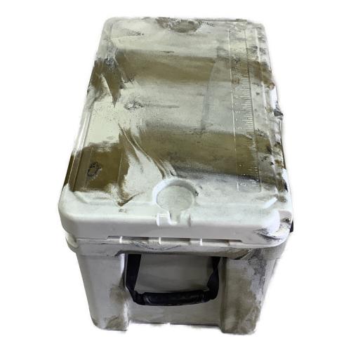 ICE AGE (アイスエイジ) ROTO-MOLDED COOLER クーラーボックス 48QT マルチカラー