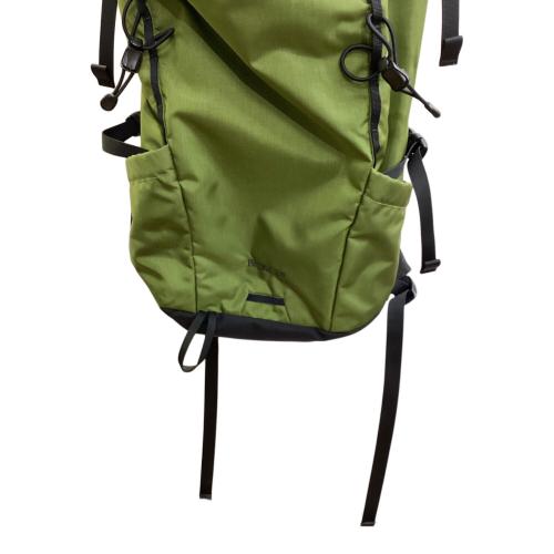 ARC'TERYX (アークテリクス) バックパック 18794-113990 グリーン BRIZE 25