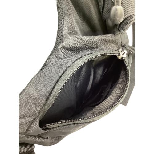 OSPREY (オスプレー) バックパック ブラック Kestrel 38