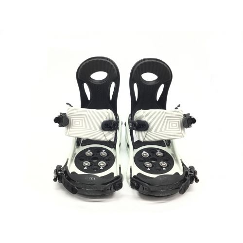 ホリデースノーボード　スレイヤー HOLIDAY (ホリデー) スノーボード SLAYER 143㎝｜トレファクONLINE