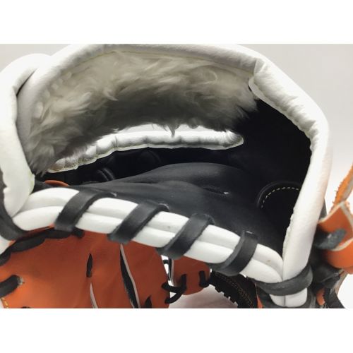 Wilson (ウィルソン) 軟式グローブ ホワイト×オレンジ ワナビーヒーローデュアル オールラウンド用