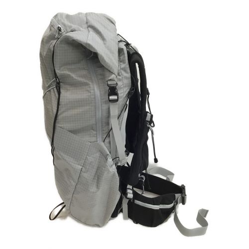 ARC'TERYX (アークテリクス) バックパック グレー 45L エアリオス45