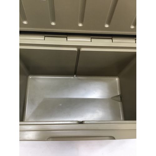 ICELAND COOLER (アイスランドクーラー) クーラーボックス45QT カーキ ROTO-MOLDED