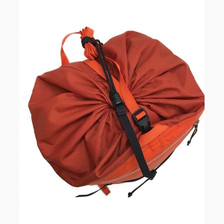 ARC'TERYX (アークテリクス) バックパック レッド ALPHA FL45