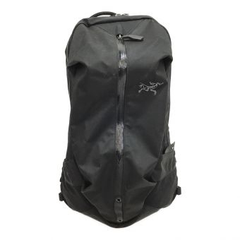 ARC'TERYX (アークテリクス) リュック ブラック アロー 22 バックパック 24016-128392 ARRO 22 BACKPACK