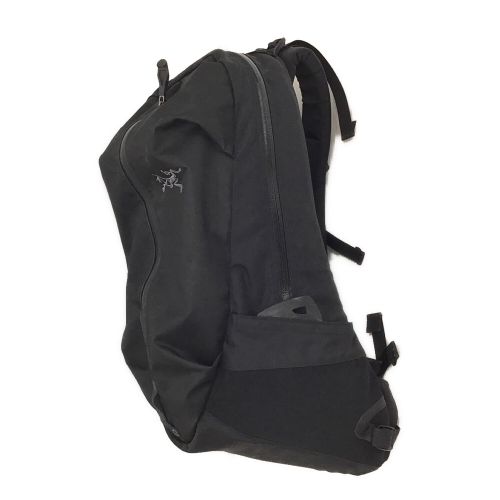 ARC'TERYX (アークテリクス) リュック ブラック アロー 22 バックパック 24016-128392 ARRO 22 BACKPACK