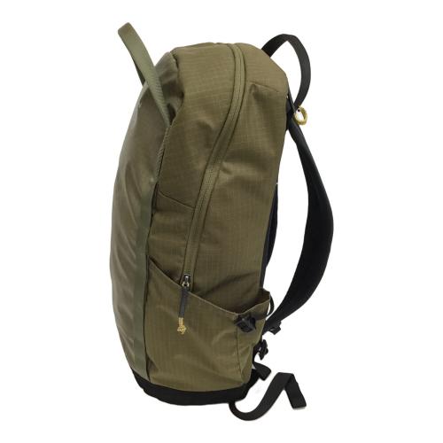MOUNTAIN HARD WEAR (マウンテンハードウェア) リュック カーキ 内側ファスナーパーツ欠品 OU8725 CAMP4 21