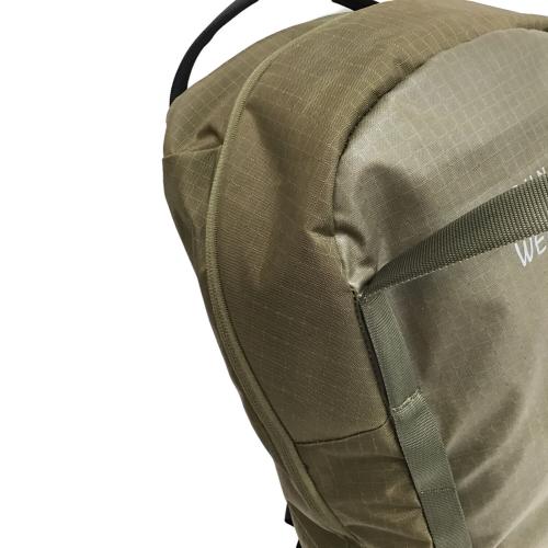MOUNTAIN HARD WEAR (マウンテンハードウェア) リュック カーキ 内側ファスナーパーツ欠品 OU8725 CAMP4 21