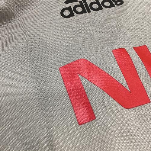 横浜F・マリノス (ヨコハマエフマリノス) サッカーユニフォーム メンズ SIZE O グレー 2005-2006アウェイ【30】栗原勇蔵 JD1005