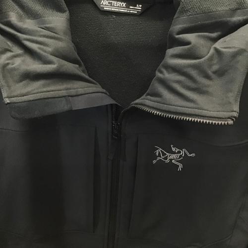 ARC'TERYX (アークテリクス) トレッキングウェア(ソフトシェル) メンズ SIZE S ブラック 2024モデル X000008485 ガンマMXフーディ 国内代理店表記 有