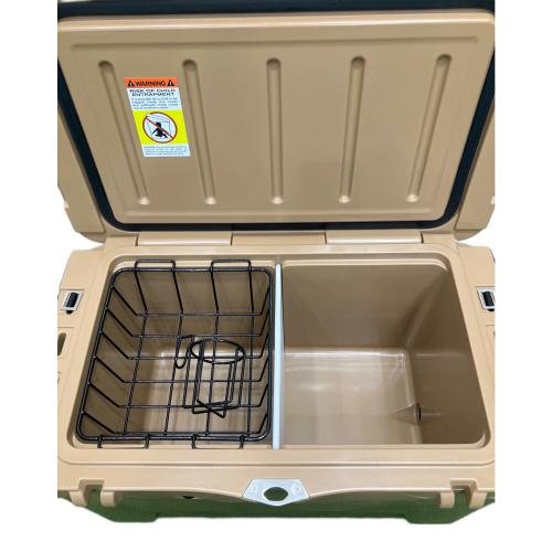 クーラーボックス 45QT タン