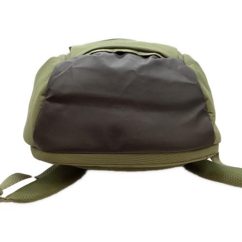 THULE (スーリー) リュック 3205012 24L グリーン パラマウントバックパック