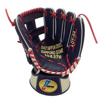 Hi Gold (ハイゴールド) 応援グッズ ネイビー 10月27日札幌ドーム スタンド付 2007年日本シリーズ記念グローブ LOT-04