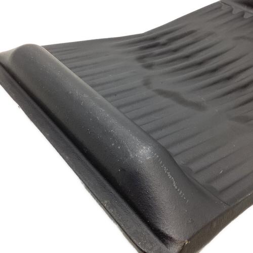 Snow peak (スノーピーク) 鋳鉄グリドルハーフ 鉄板 GR-015 廃盤品