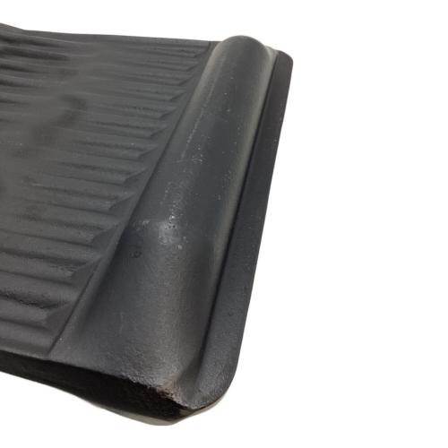 Snow peak (スノーピーク) 鋳鉄グリドルハーフ 鉄板 GR-015 廃盤品