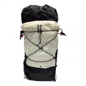 山と道 (ヤマトミチ) バックパック Mサイズ ホワイト×ブラック MINI