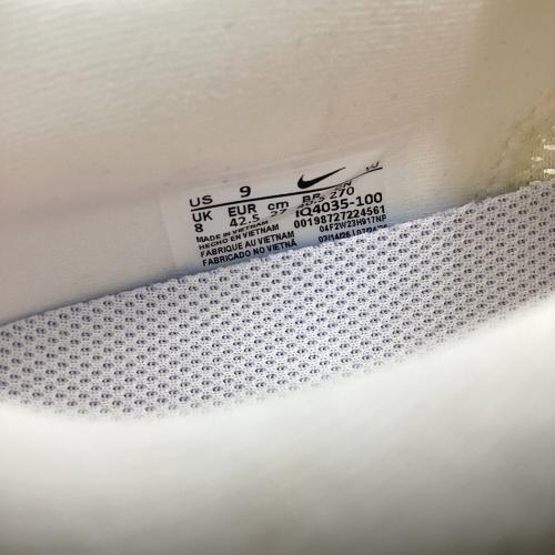 NIKE (ナイキ) ランニングシューズ IQ4035-100 ヴォメロ プレミアム サイル メンズ SIZE 27cm ホワイト
