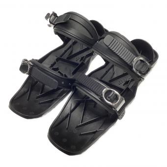 snowfeet (スノーフィート) スノーフィート ブラック キズ・ヨゴレ・エッジサビ有 ベルトにロゴ無し ケース付 全長約40cm