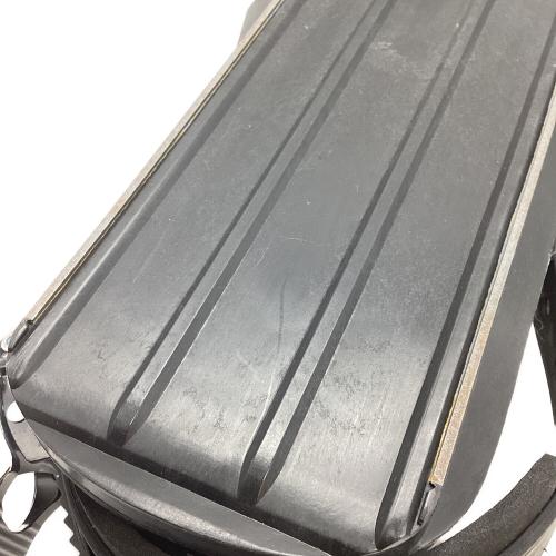 snowfeet (スノーフィート) スノーフィート ブラック キズ・ヨゴレ・エッジサビ有 ベルトにロゴ無し ケース付 全長約40cm