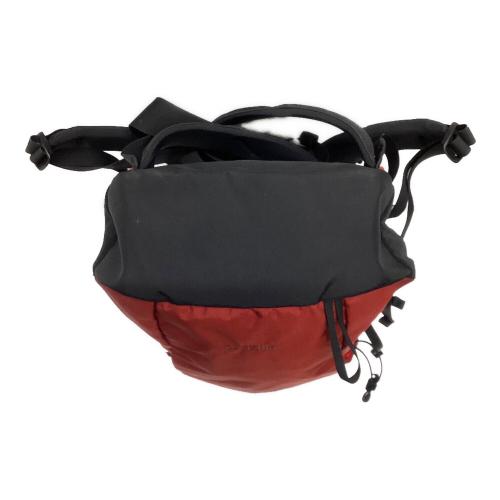 ARC'TERYX (アークテリクス) バックパック 18795-113991 レッド BRIZE 32
