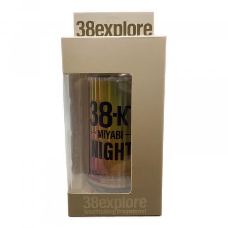 38explore (サーティーエイト・エクスプロー) 38灯 LEDランタン