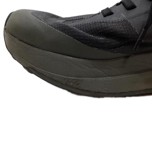 ARC'TERYX (アークテリクス) SYLAN ローカット トレッキングシューズ 225389 メンズ SIZE 27.5cm ブラック