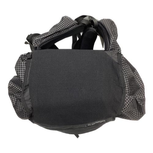 Hyperlite Mountain Gear (ハイパーライトマウンテンギア) バックパック 40L ブラック UNBOUND 40