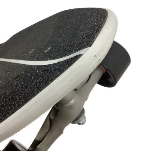 CARVER (カーバー) BLACK TIP スケートボード 32.5インチ 社外品ケース付 ホワイトｘブラック