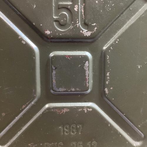 チェコ軍 (チェコグン) アウトドア雑貨 ミリタリー SIZE 5L ジェリカン