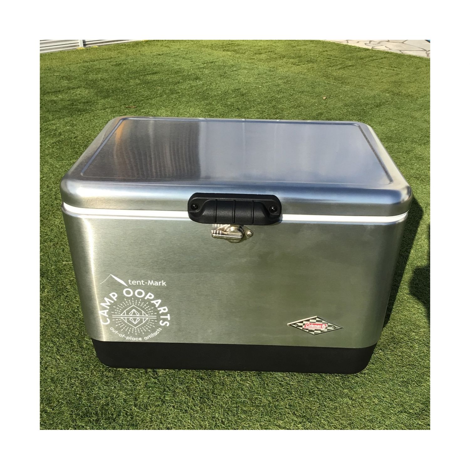 Coleman コールマン クーラーボックス 54qt シルバー スチールベルトクーラー ステッカー貼り付け跡有 トレファクonline